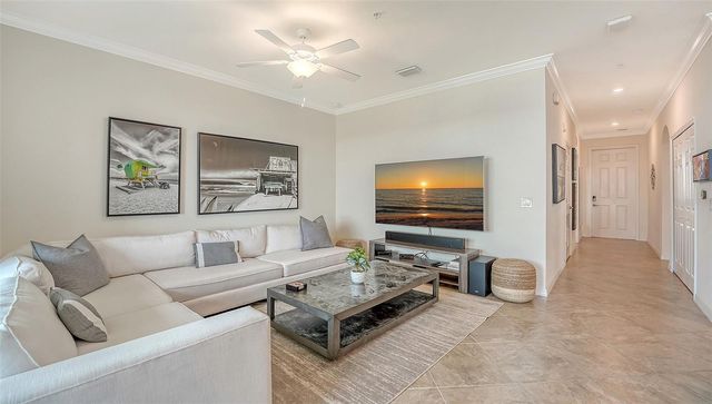 1010 TIDEWATER SHORES LOOP 406, Bradenton, FL 34208