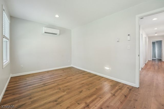 57 Riverlawn Dr, Wayne Twp., NJ 07470