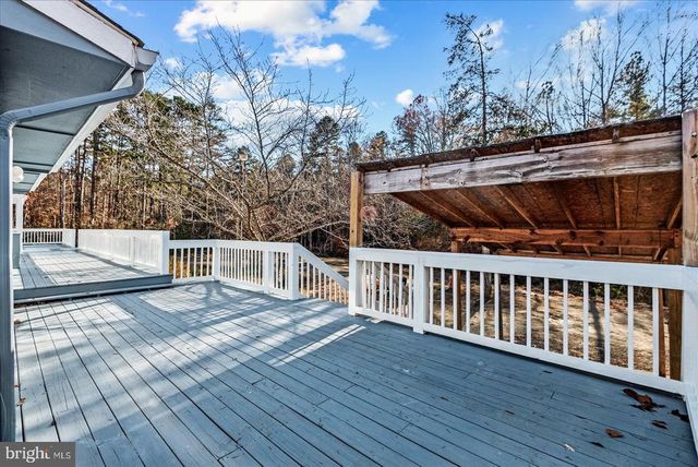 200 WEISE DR, Louisa, VA 23093