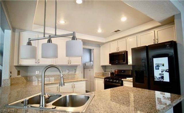 1699 Adobe Frost Court, Las Vegas, NV 89183