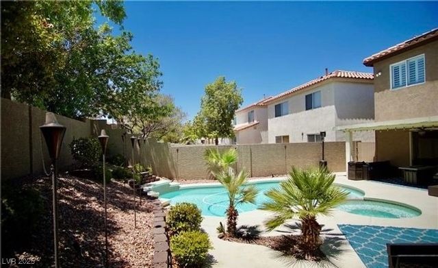 1699 Adobe Frost Court, Las Vegas, NV 89183