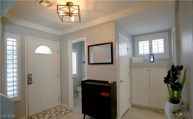 1699 Adobe Frost Court, Las Vegas, NV 89183