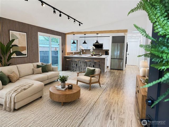 1216 E 70th Street, Tacoma, WA 98404