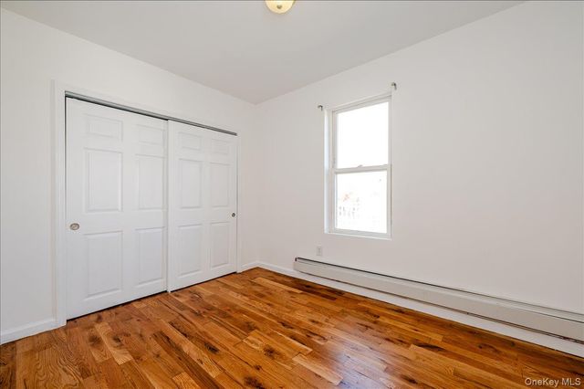 214 beach 3rd, Far Rockaway, NY 11691