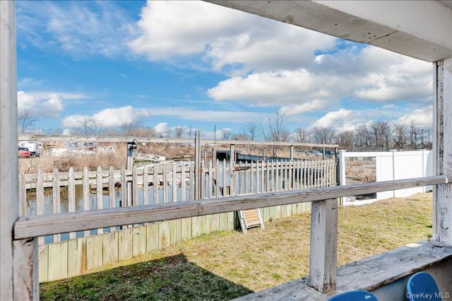 214 beach 3rd, Far Rockaway, NY 11691