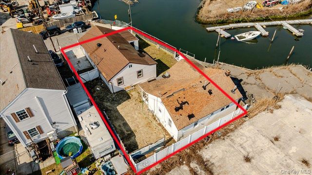 214 beach 3rd, Far Rockaway, NY 11691