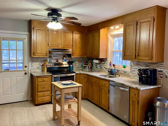 498 Root Road, Coventry, CT 06238