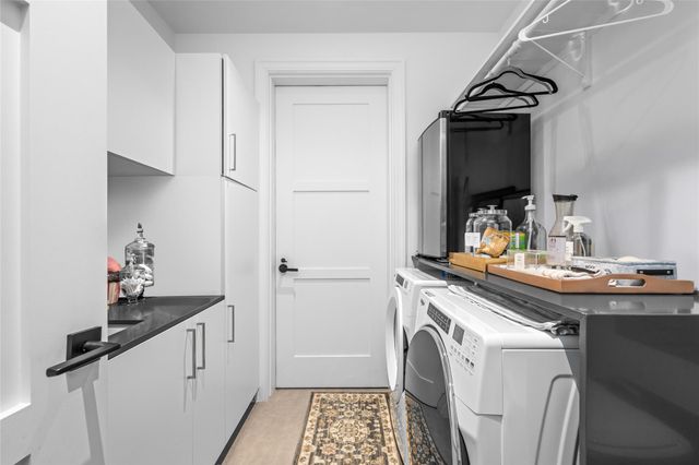 6017 Memorial 202, Houston, TX 77007