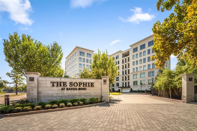 6017 Memorial 202, Houston, TX 77007