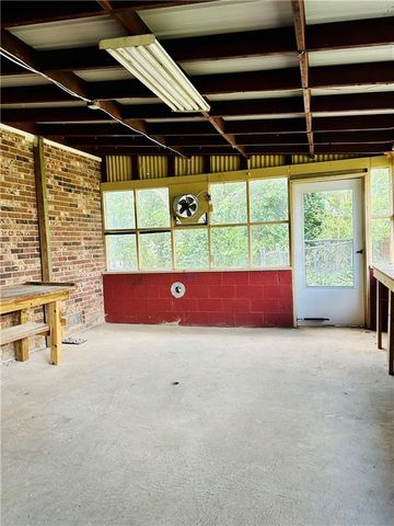 600 Oakcrest Drive, Rockmart, GA 30153