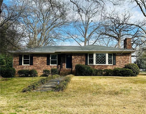 600 Oakcrest Drive, Rockmart, GA 30153