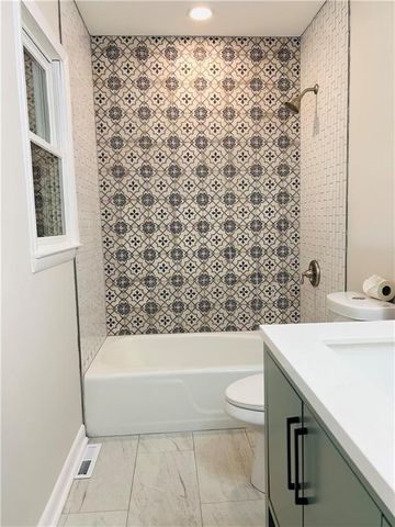 600 Oakcrest Drive, Rockmart, GA 30153