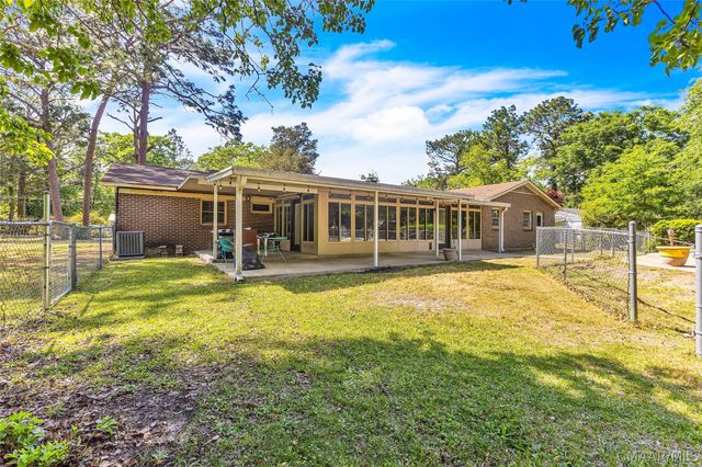 2830 Gibson Street, Millbrook, AL 36054