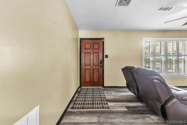 2830 Gibson Street, Millbrook, AL 36054