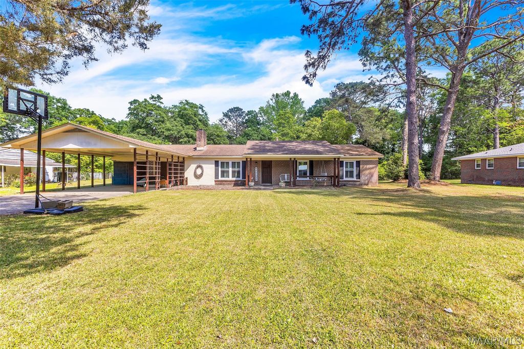 2830 Gibson Street, Millbrook, AL 36054
