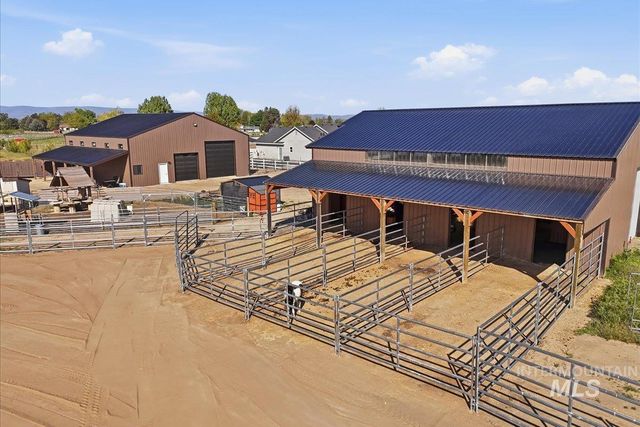 25810 Chandler Dr, Caldwell, ID 83676