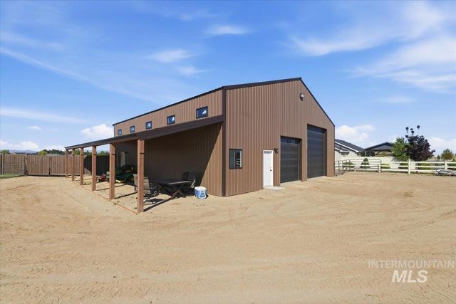 25810 Chandler Dr, Caldwell, ID 83676