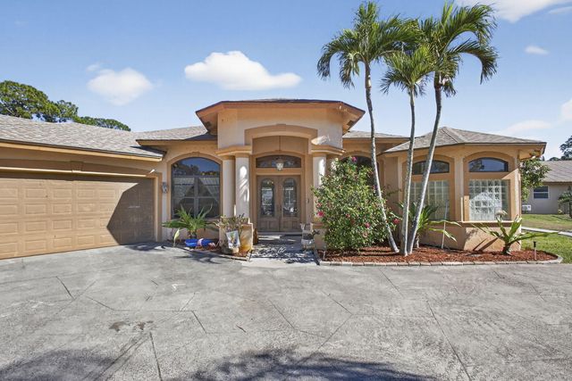 2910 Doe Trail, Loxahatchee, FL 33470