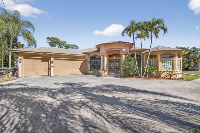 2910 Doe Trail, Loxahatchee, FL 33470