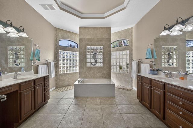 2910 Doe Trail, Loxahatchee, FL 33470