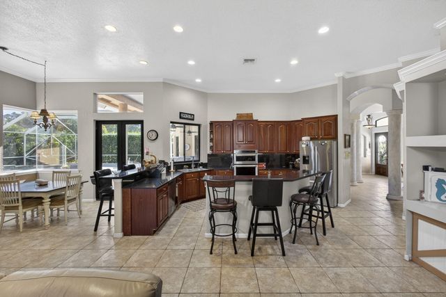 2910 Doe Trail, Loxahatchee, FL 33470