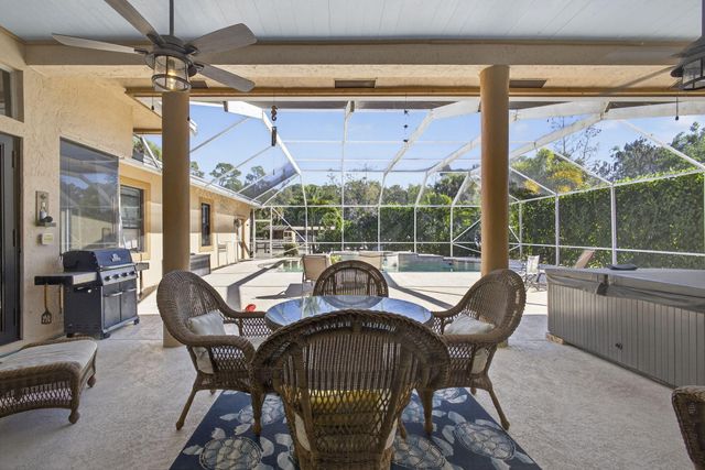 2910 Doe Trail, Loxahatchee, FL 33470