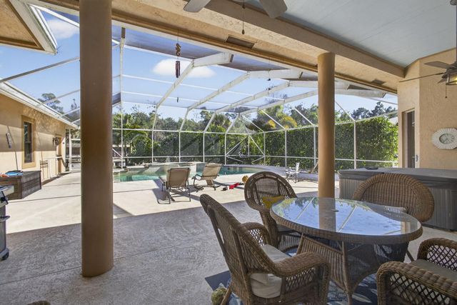 2910 Doe Trail, Loxahatchee, FL 33470