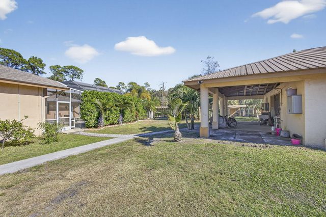 2910 Doe Trail, Loxahatchee, FL 33470