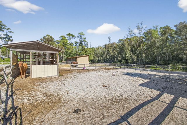 2910 Doe Trail, Loxahatchee, FL 33470