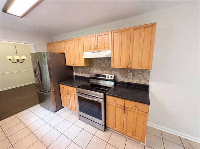912 Steeple Chase Drive, Lawrenceville, GA 30044