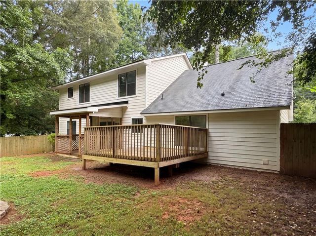 912 Steeple Chase Drive, Lawrenceville, GA 30044