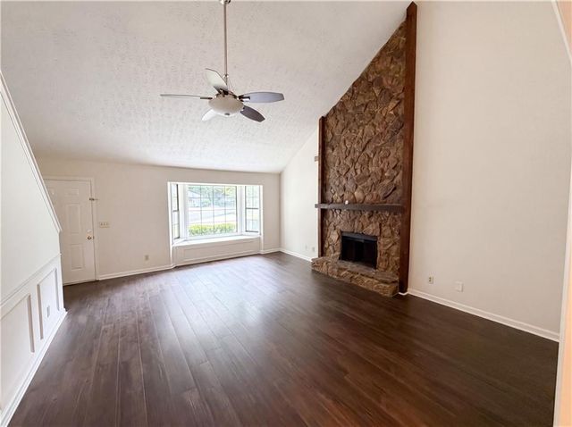 912 Steeple Chase Drive, Lawrenceville, GA 30044