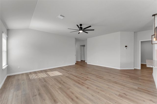 125 Cinnamon LOOP, Burnet, TX 78611