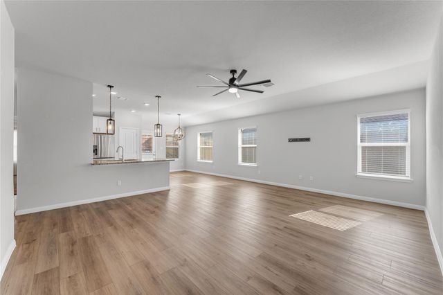 125 Cinnamon LOOP, Burnet, TX 78611