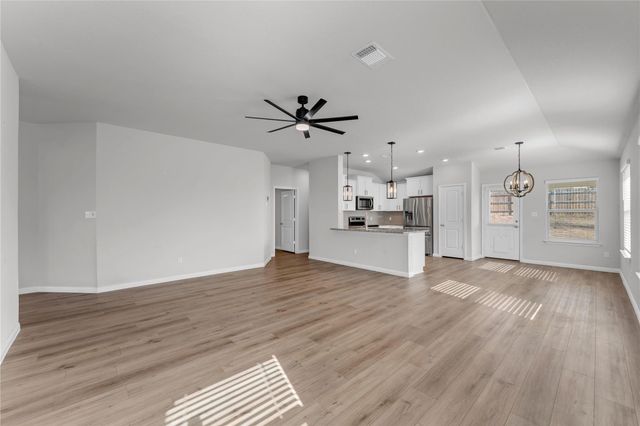 125 Cinnamon LOOP, Burnet, TX 78611