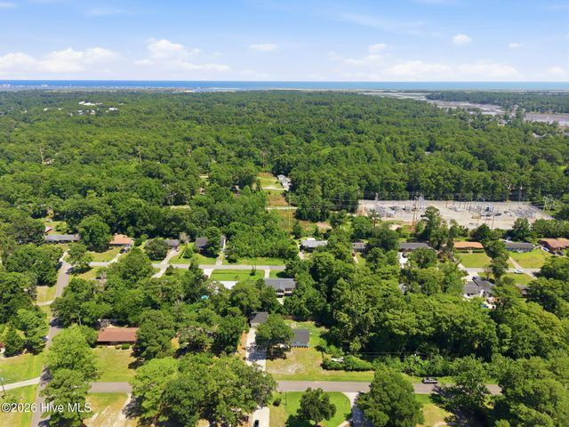 413 Sharon Drive, Wilmington, NC 28409