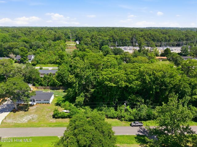 413 Sharon Drive, Wilmington, NC 28409