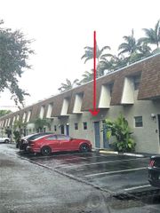 15389 S Dixie Hwy 42, Palmetto Bay, FL 33157