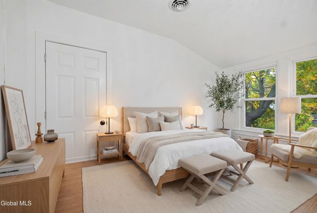 2 Glenwood Street, Albany, NY 12208