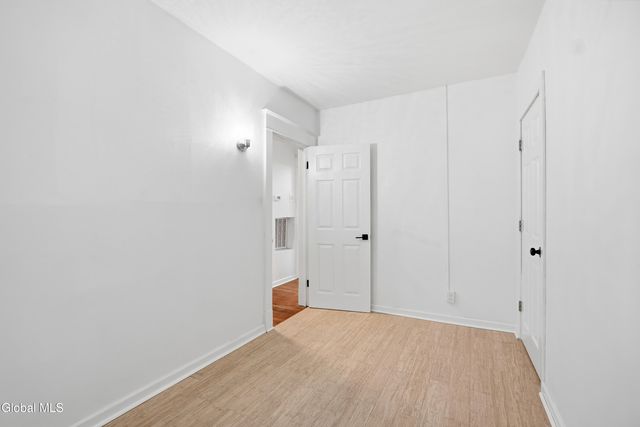 2 Glenwood Street, Albany, NY 12208