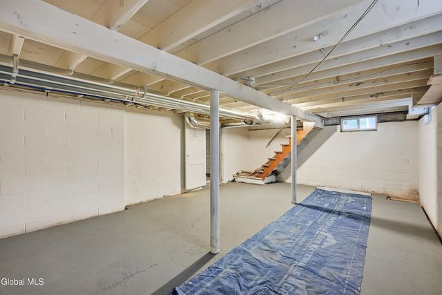 2 Glenwood Street, Albany, NY 12208