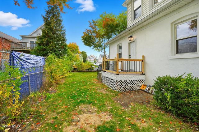 2 Glenwood Street, Albany, NY 12208