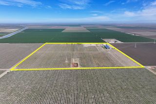 13037 W Gale Avenue, Huron, CA 93234