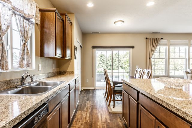 4772 Timberline Trail, Whitestown, IN 46075