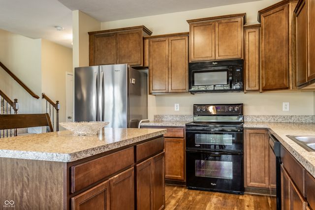 4772 Timberline Trail, Whitestown, IN 46075
