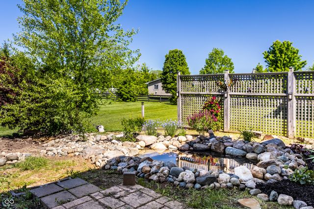 4772 Timberline Trail, Whitestown, IN 46075