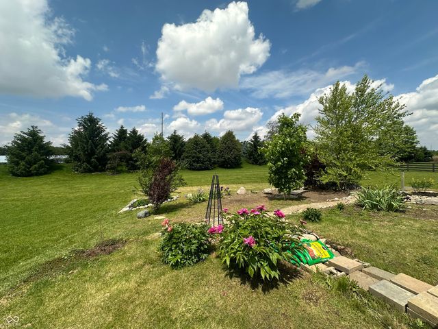 4772 Timberline Trail, Whitestown, IN 46075