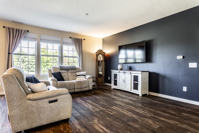 4772 Timberline Trail, Whitestown, IN 46075