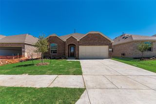 5904 Priory Drive, Aubrey, TX 76227