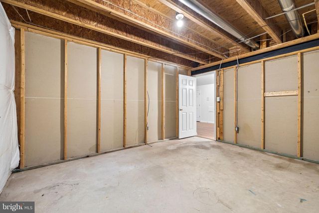 1262 WINFIELD CT, King George, VA 22485